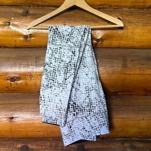 2XU leggings size L